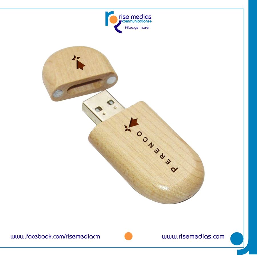 Clé USB en bois personnalisée